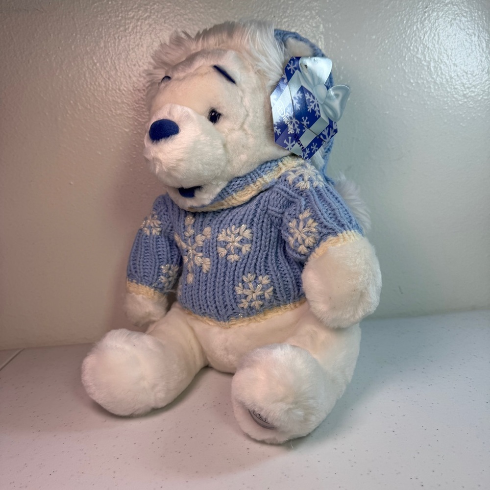 Vintage 2003 Disney Winnie the Pooh White Polar Bear 12" Snowflake Sweater NWT - Picture 4 of 13